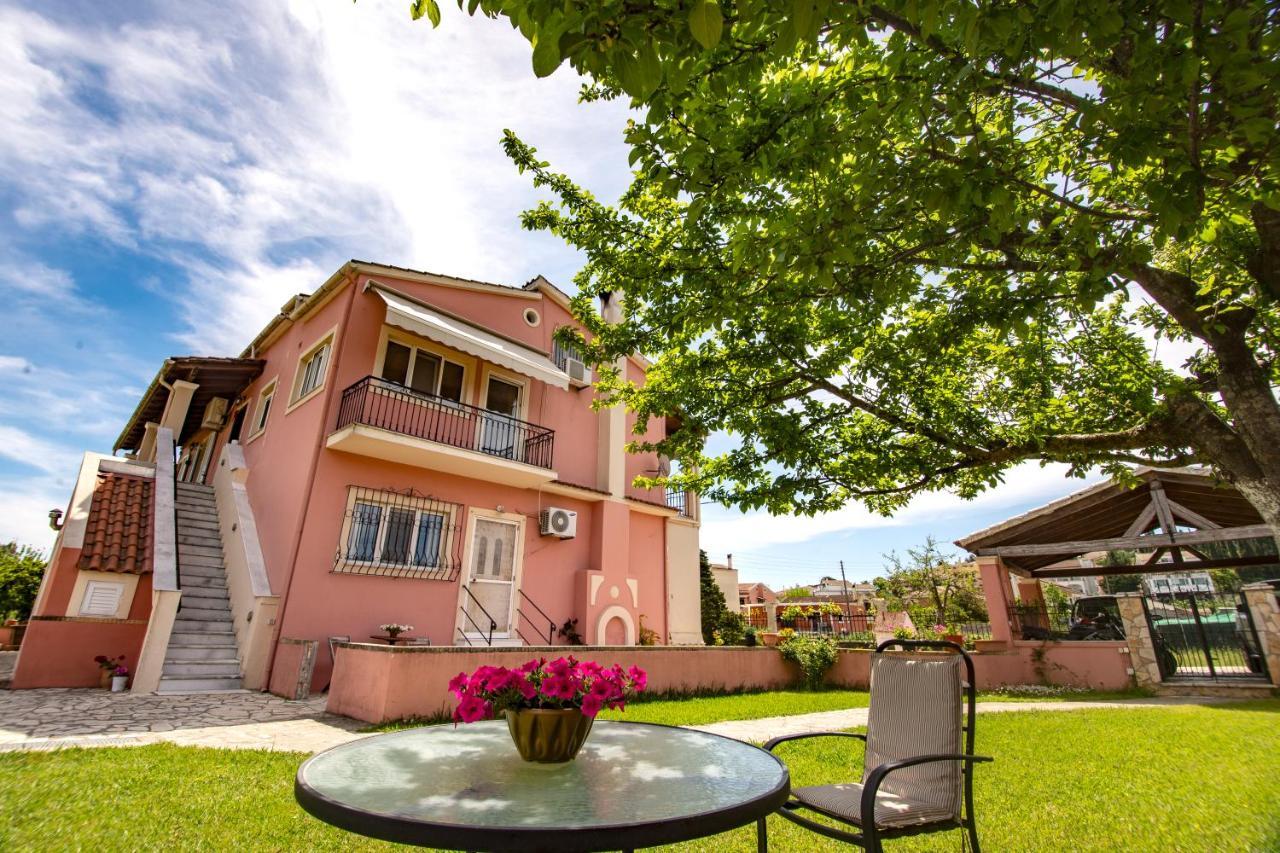 Appartamento Sofi'S House & Garden Kanálion Esterno foto